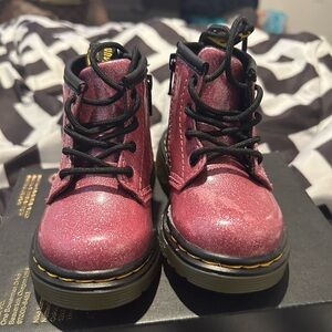 Pink dr marteen